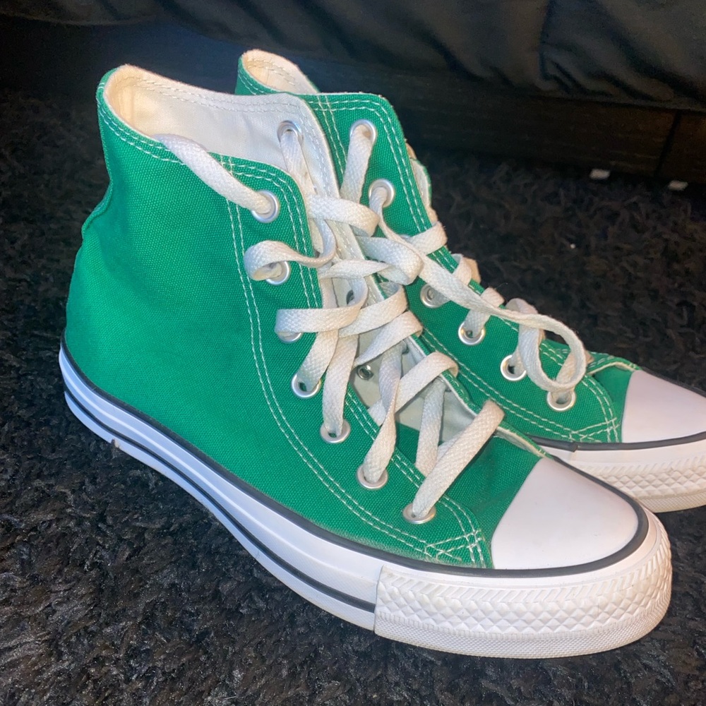 Green high top converse